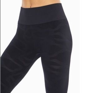 Marika Lemmy leggings, NWT